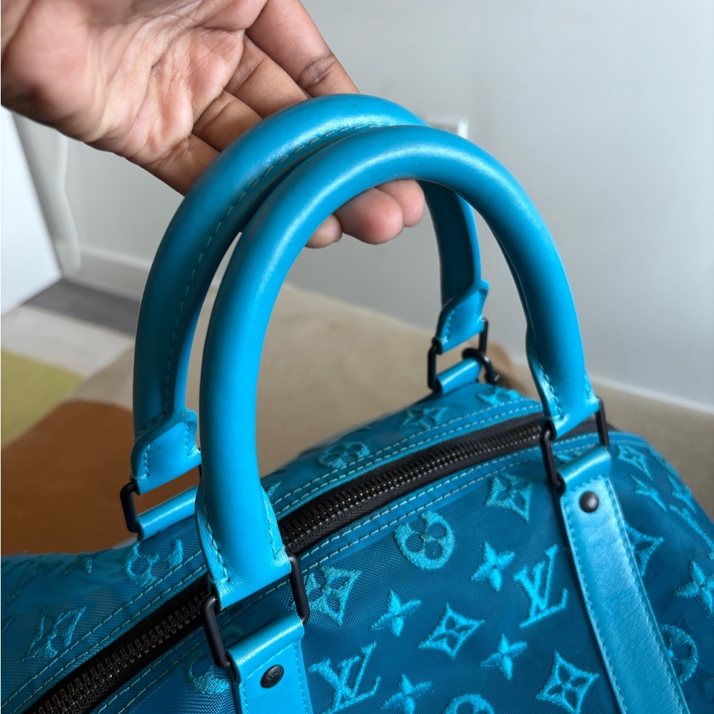 Louis Vuitton Turquoise Monogram Bag - Picture 6 of 7
